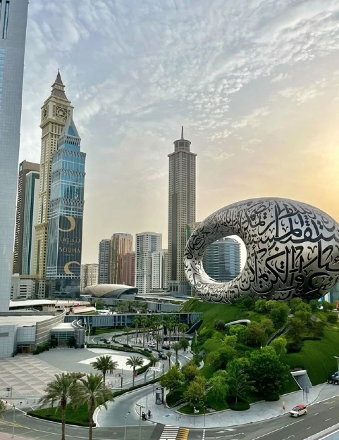 FES POWER โดดเด่นในงาน Dubai Solar & Storage Live